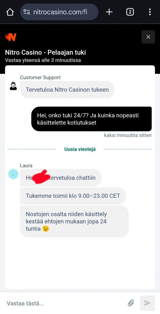 Erikoinen hymiö kuvattuna